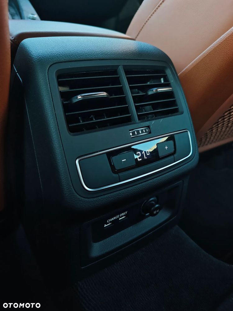 Audi A4 Allroad - 30