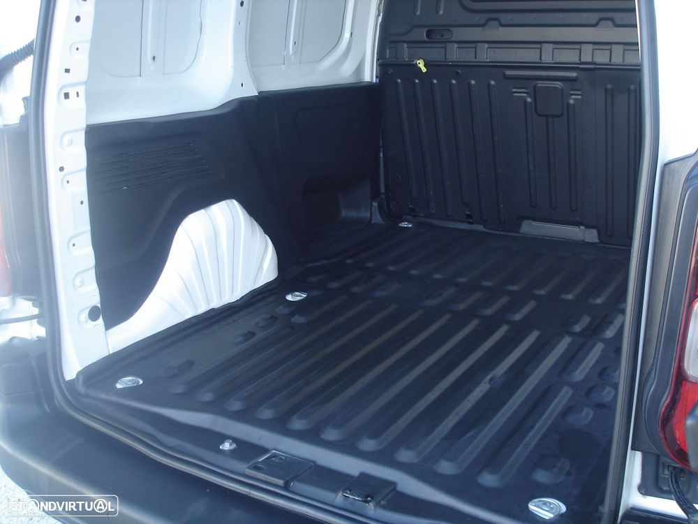 Toyota Proace City city - 16