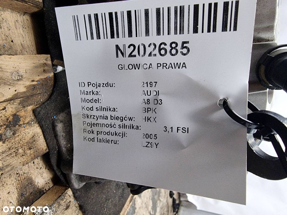 GŁOWICA PRAWA AUDI A8 D3 06E103373E 3.2 FSI - 2