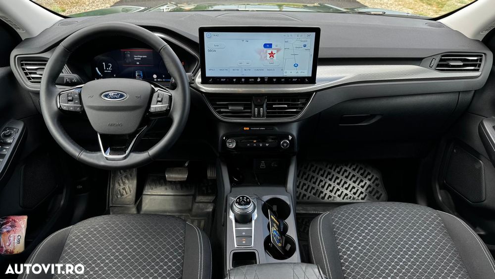 Ford Kuga 1.5 EcoBoost A8 FWD Titanium - 10
