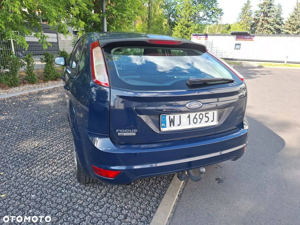 Ford Focus 1.8 Style - 12
