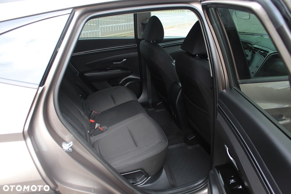 Hyundai Tucson 1.6 T-GDi Executive 2WD - 27