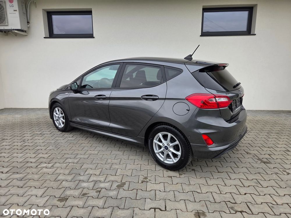 Ford Fiesta - 23