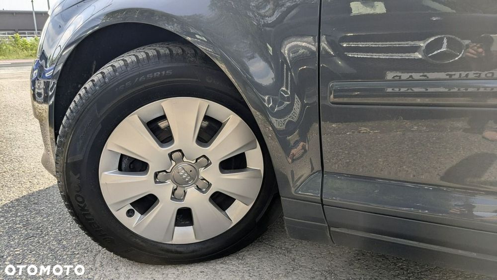 Audi A3 3-drzwiowe 1.6 TDI Ambiente - 38