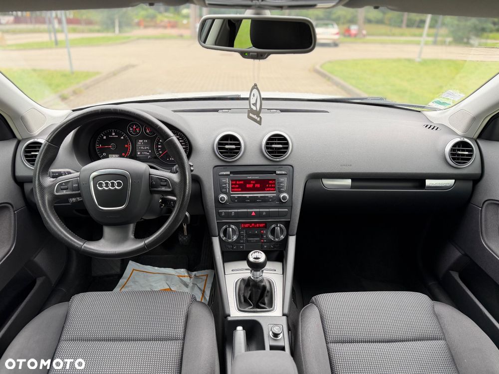 Audi A3 Sportback 2.0 TDI DPF quattro Attraction - 28