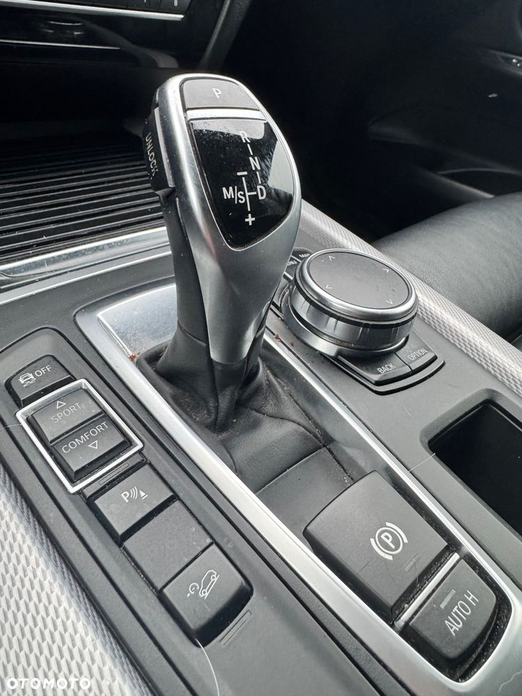 BMW X5 xDrive25d - 12