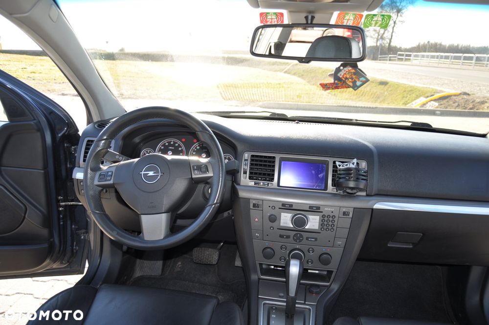 Opel Signum 2.8 V6 Sport - 17