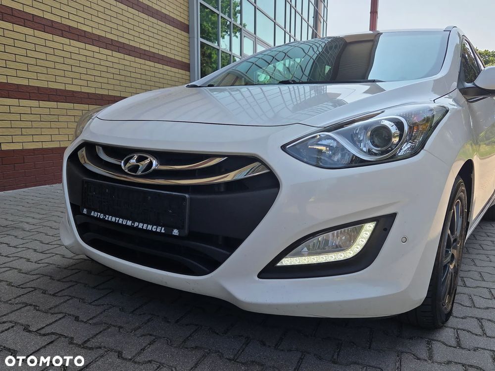 Hyundai i30 1.6 CRDi Premium - 18