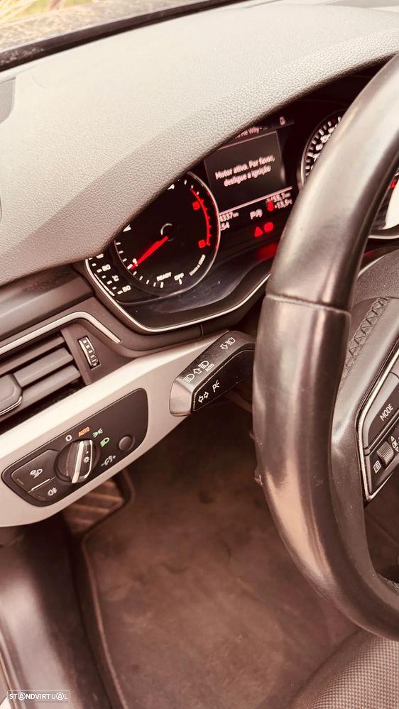 Audi A4 Avant 30 TDI S tronic advanced - 28