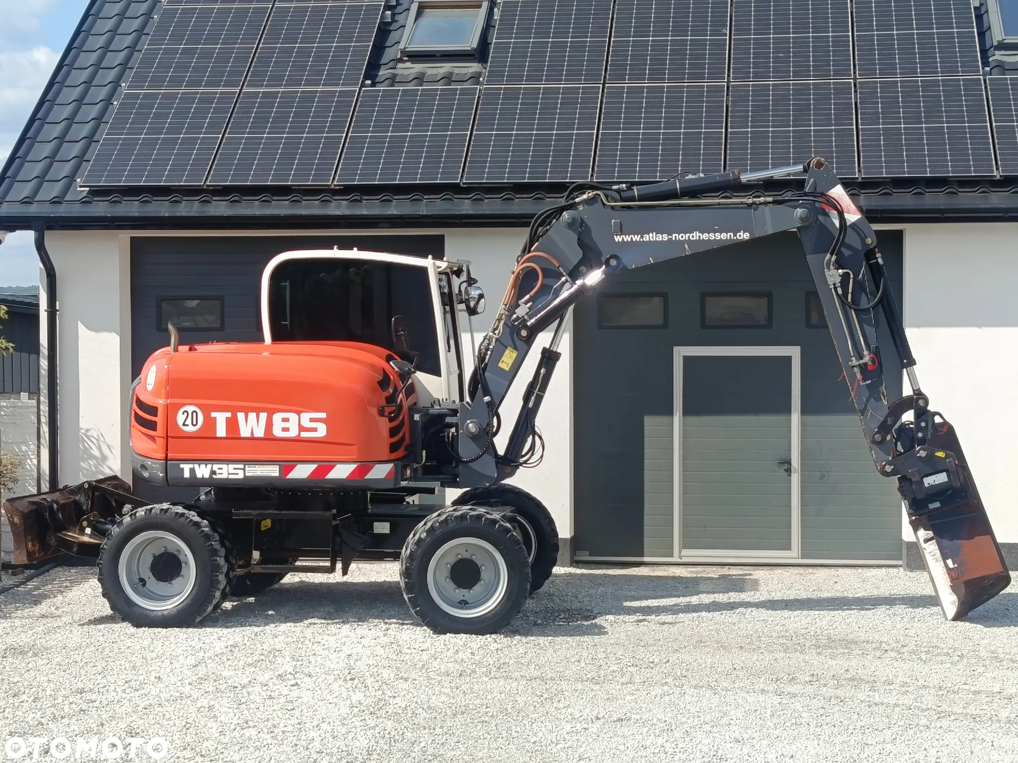 Terex - 8