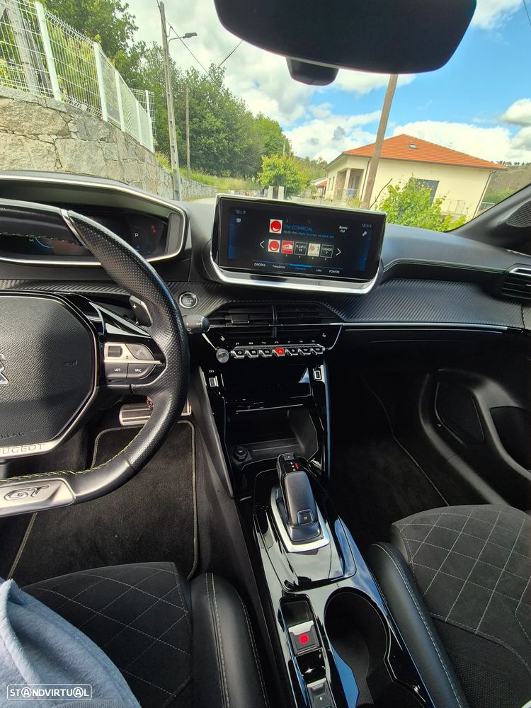 Peugeot 208 1.2 PureTech GT EAT8 - 14
