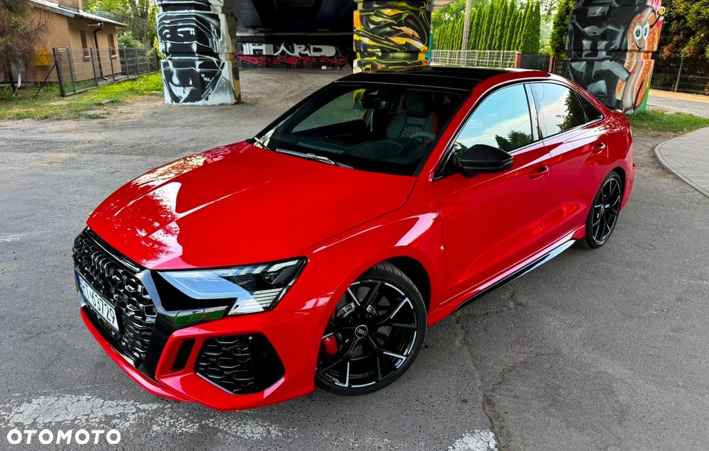 Audi RS3 Limousine - 2