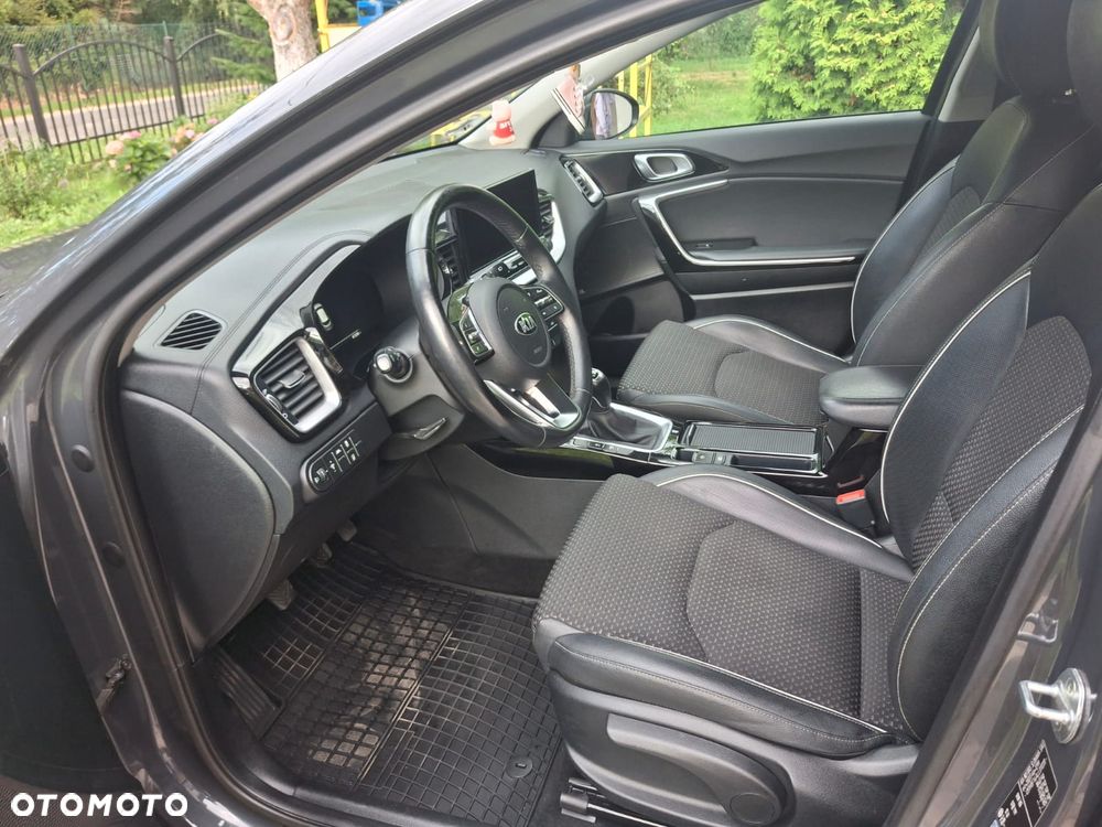 Kia XCeed 1.4 T-GDI OPF JBL SOUND EDITION - 18