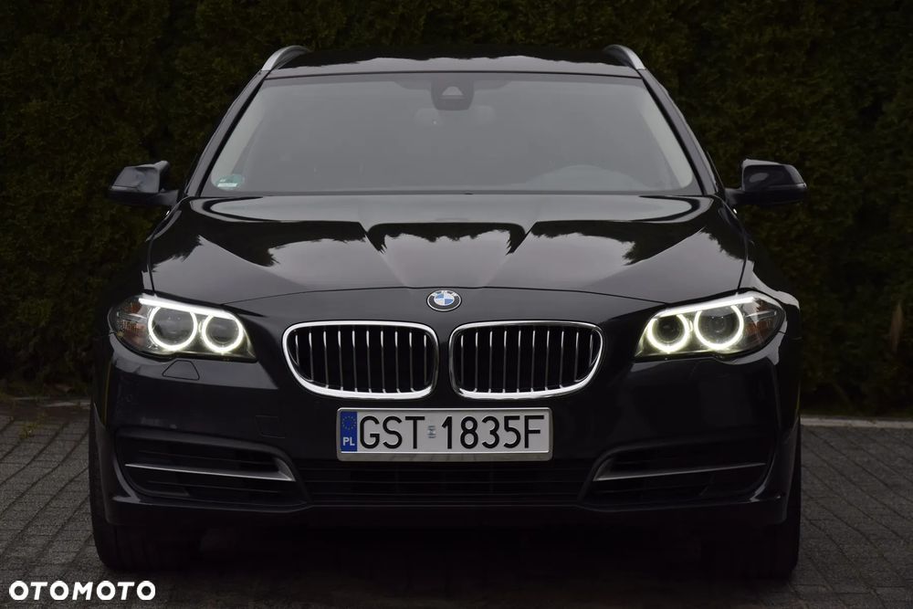 BMW Seria 5 520d xDrive - 21