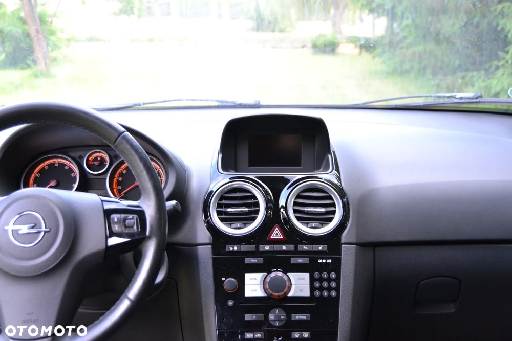 Opel Corsa 1.4 16V Energy - 12