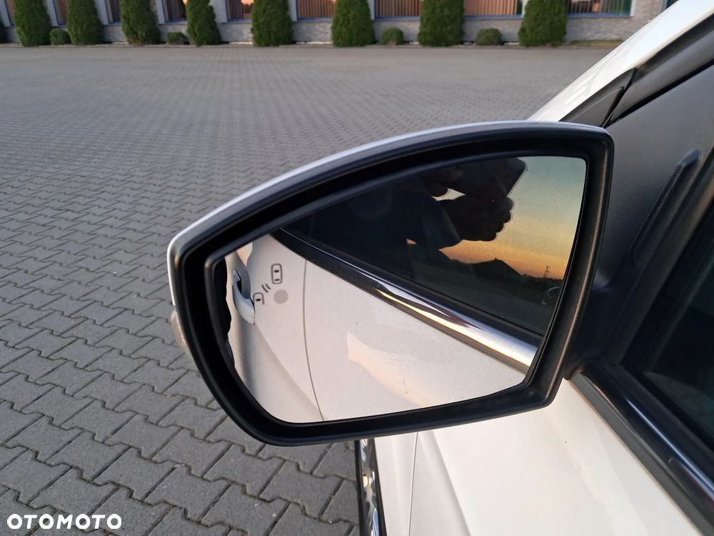 Ford Kuga 2.0 TDCi Titanium - 22