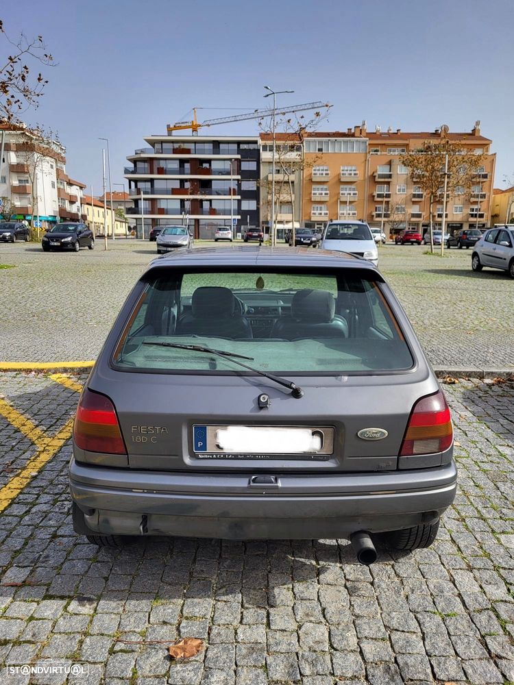 Ford Fiesta 1.6 D C - 3
