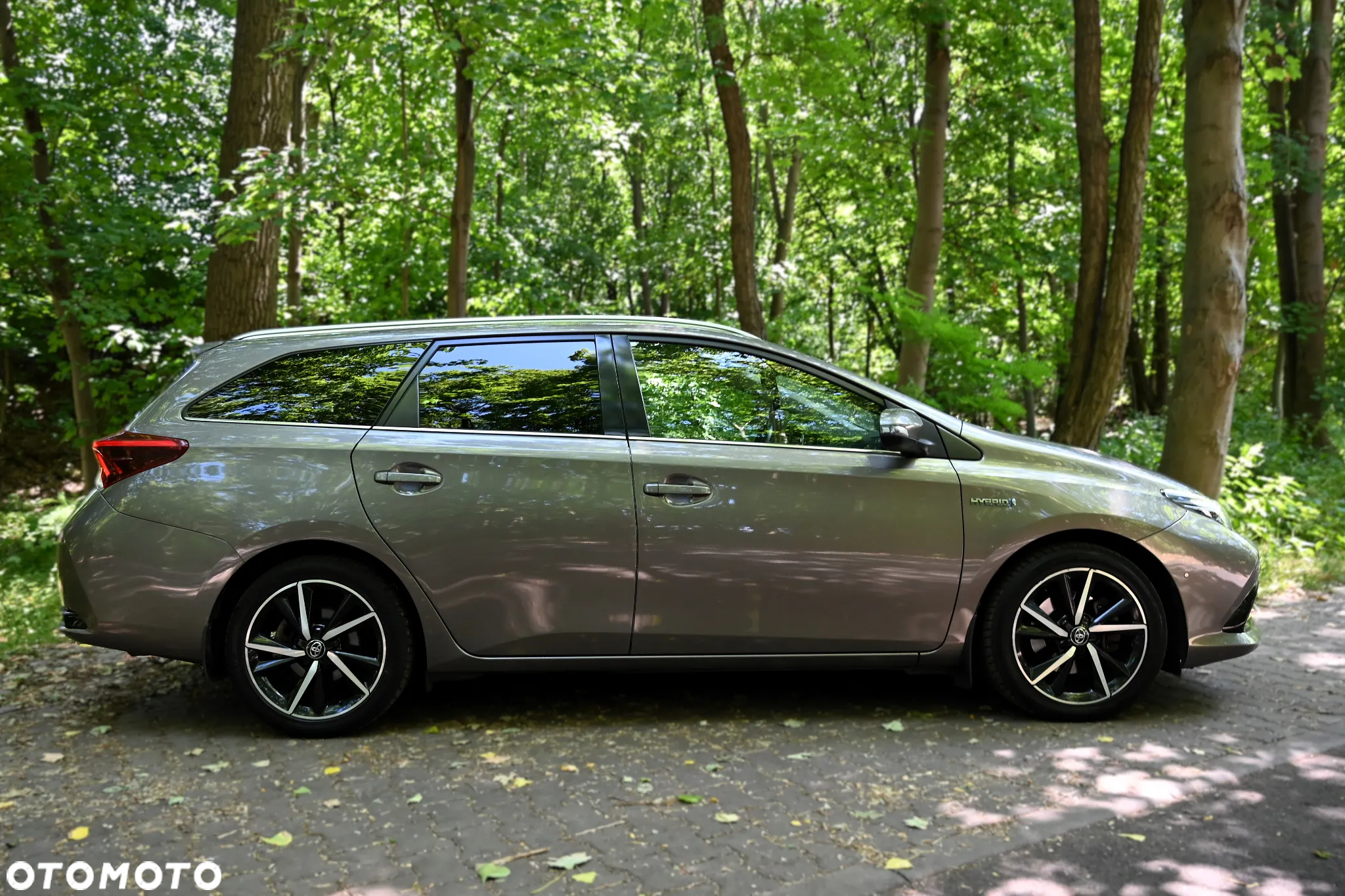 Toyota Auris - 13