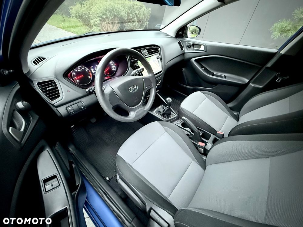 Hyundai i20 1.2 Classic + - 13