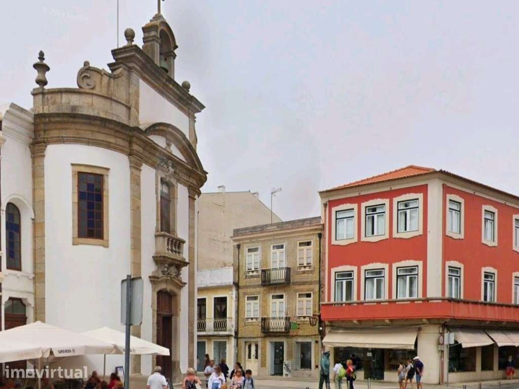 Trespasse de Loja com Excelente Localização na Póvoa de Varzim - Grande imagem: 2/25