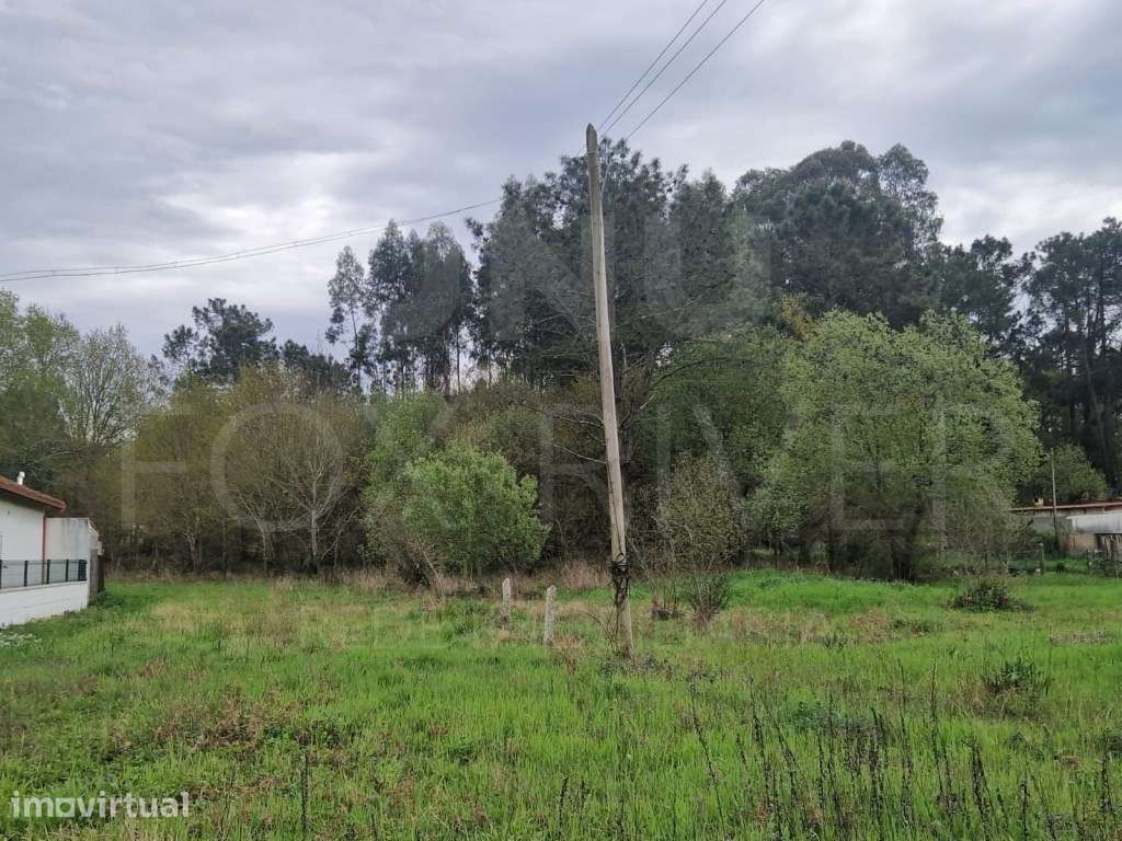 Terreno urbanizável em Gandra, Valença - Grande imagem: 4/8