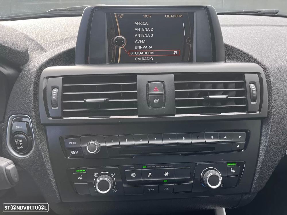 BMW 116 d Sport Line - 30