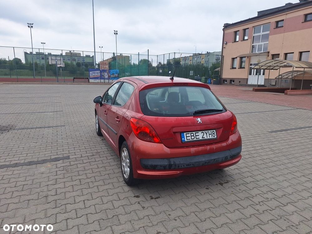 Peugeot 207 - 3