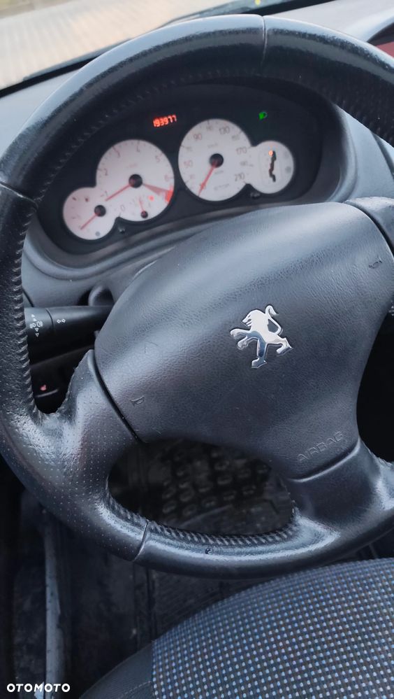 Peugeot 206 CC 1.6 Euro4 - 7