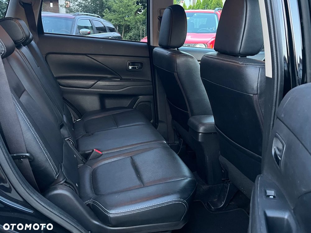 Mitsubishi Outlander 2.2 DI-D 2WD Invite - 26