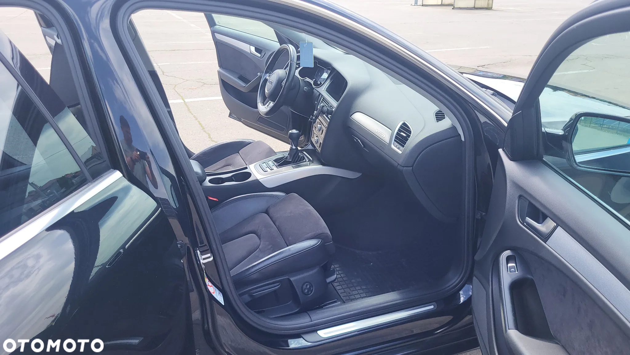 Audi A4 Avant 2.0 TDI DPF quattro S line Sportpaket - 11