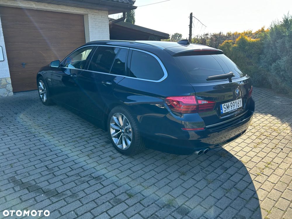 BMW Seria 5 530d Touring Modern Line - 3