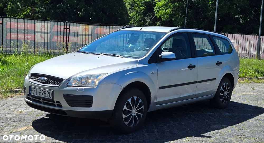 Ford Focus 1.6 16V Titanium - 9