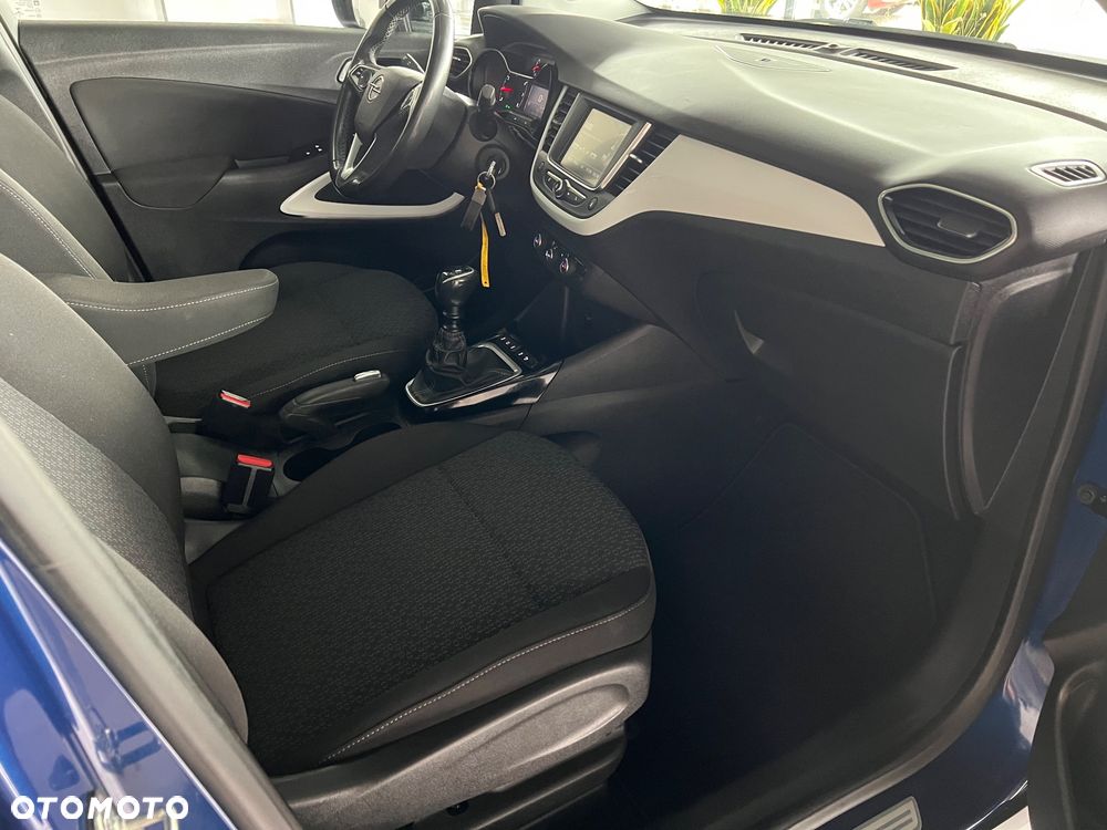 Opel Crossland - 34