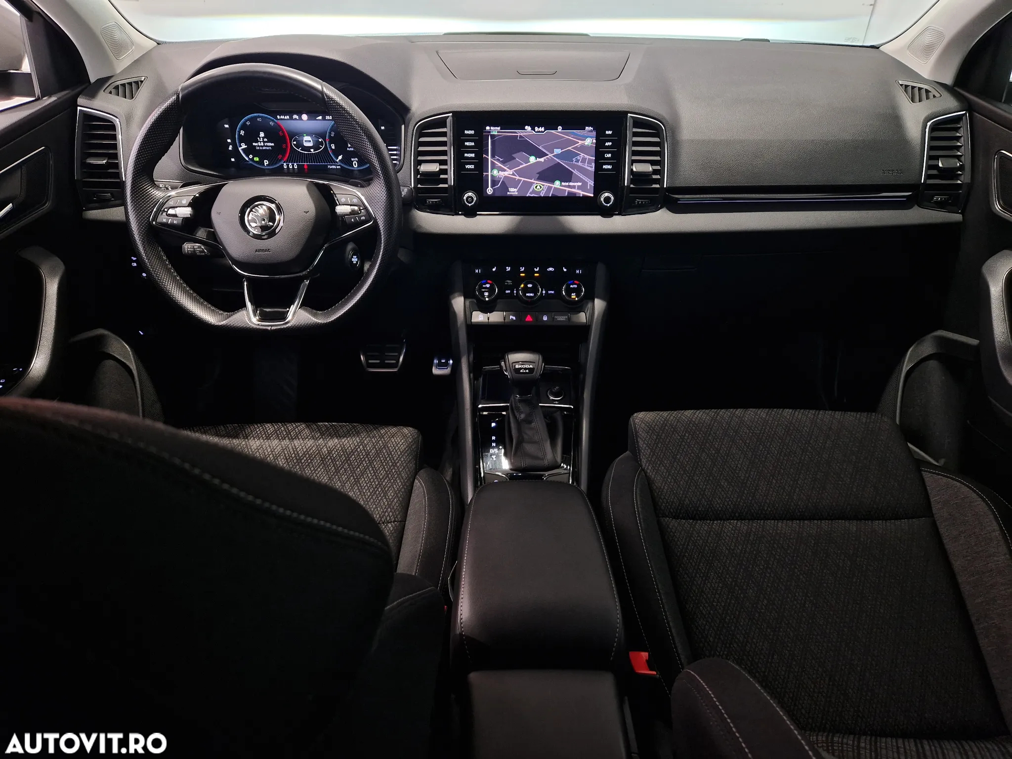 Skoda Karoq 2.0 TDI 4X4 DSG Style - 12