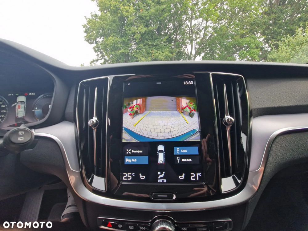 Volvo V60 T6 AWD Recharge Geartronic Inscription Expression - 22