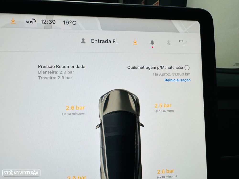 Tesla Model 3 Standard Range Plus RWD - 32