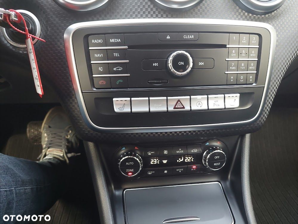 Mercedes-Benz Klasa A 200 7G-DCT Motorsport Edition - 33