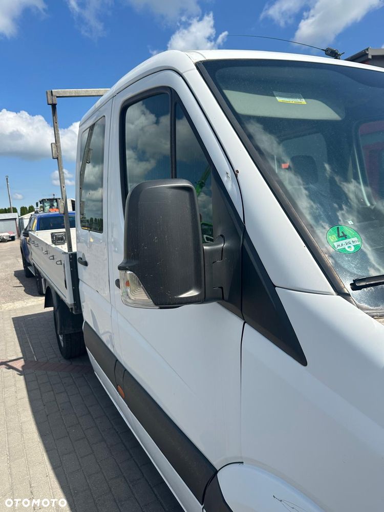 Mercedes-Benz Sprinter 209 - 14