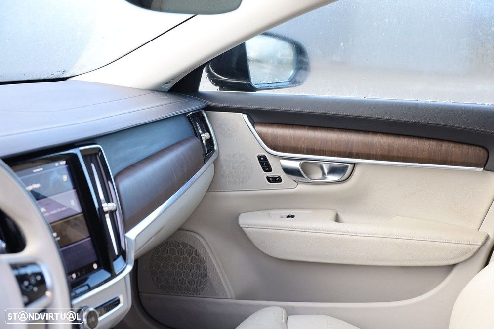 Volvo V90 2.0 T6 PHEV Inscription AWD - 15