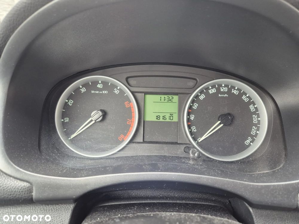 Skoda Fabia 1.2 12V Ambiente - 15