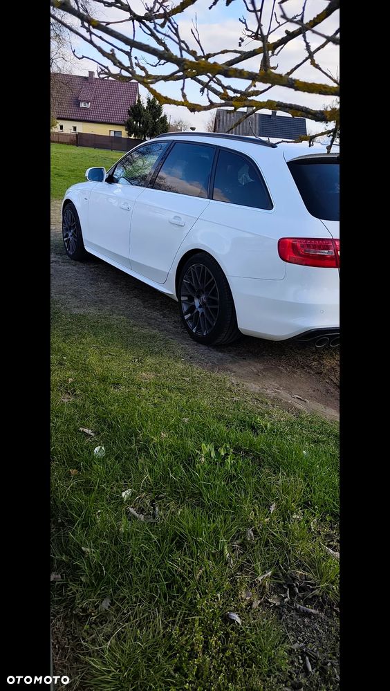 Audi A4 Avant 2.0 TDI - 8