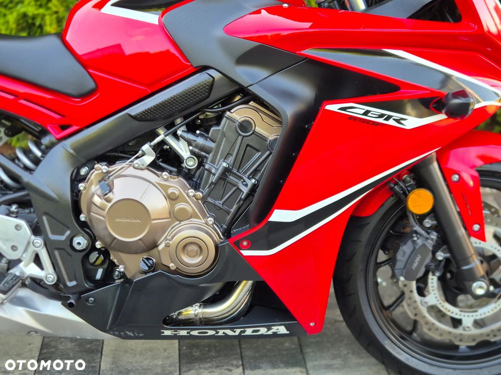 Honda CBR - 3