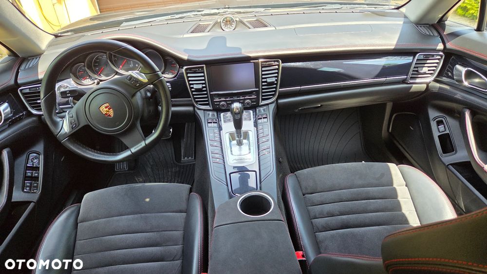 Porsche Panamera Diesel - 18