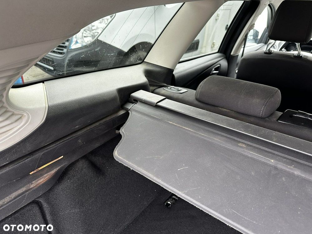 Ford Focus 1.0 EcoBoost Titanium Business - 27