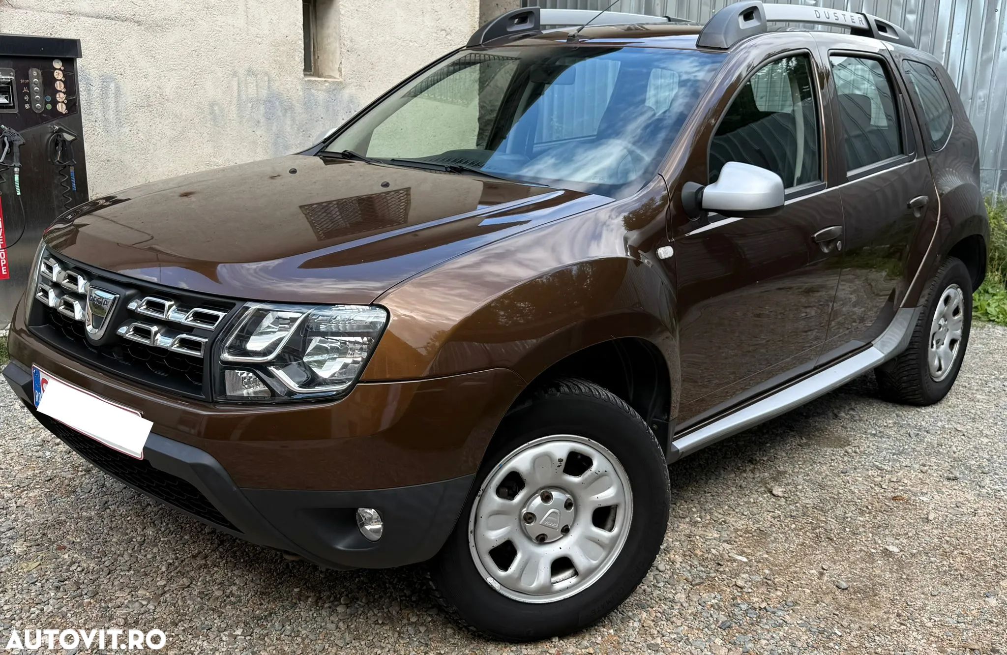 Dacia Duster 1.2 TCe 4x2 Laureate - 1