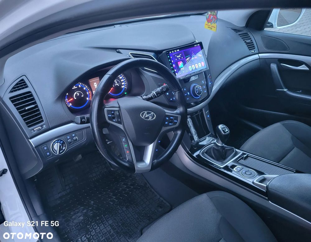 Hyundai i40 i40cw 1.6 Fifa World Cup Edition - 28