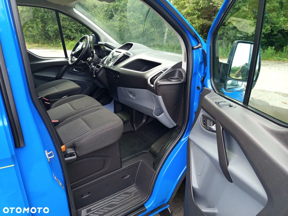 Ford Transit Custom - 10