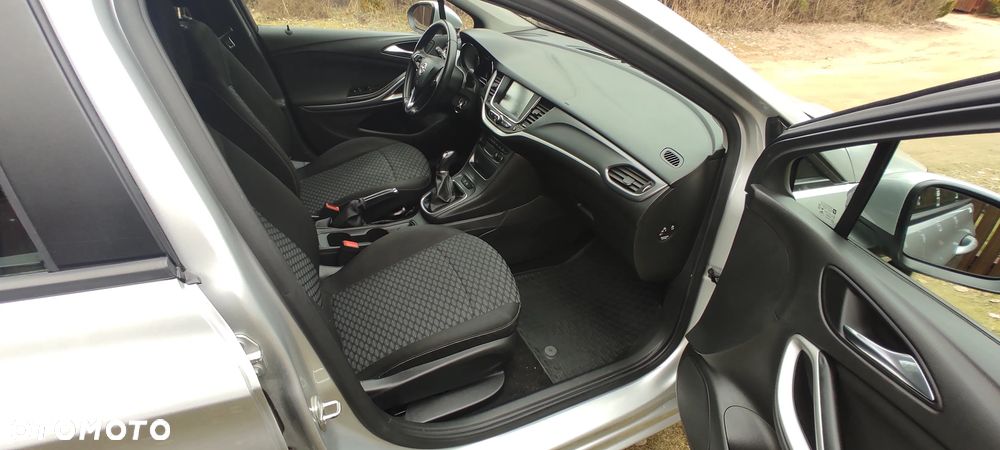 Opel Astra 1.6 CDTI Enjoy - 16