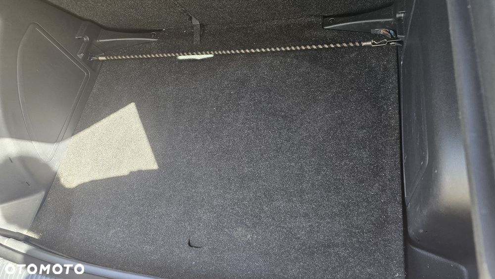 Skoda RAPID 1.0 TSI Ambition - 16