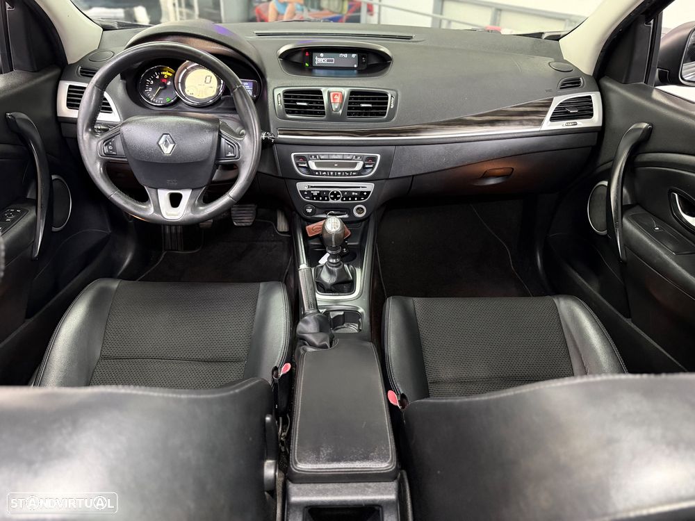 Renault Mégane Sport Tourer ENERGY dCi 110 Start & Stopp Dynamique - 16